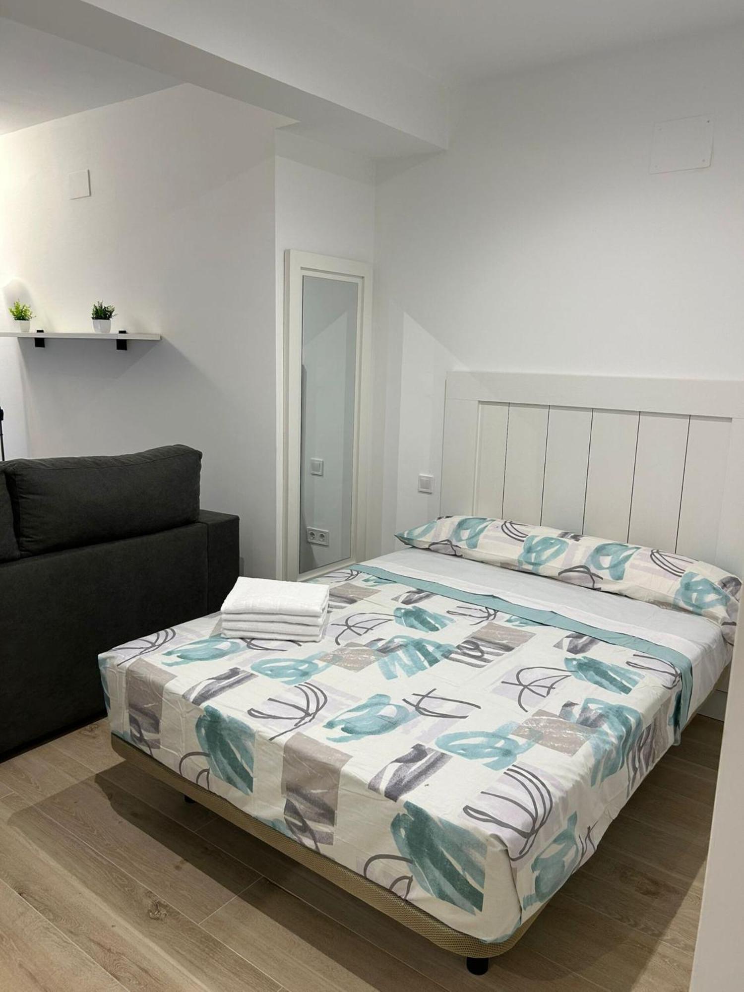 S5 Apartamento Nuevo, Madrid Eksteriør billede